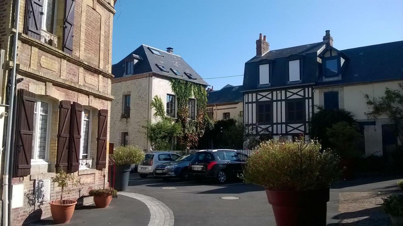 La P'Tite Normande Villerville Exterior foto